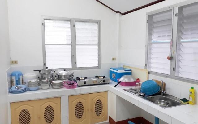 Mae Rampung Beach House