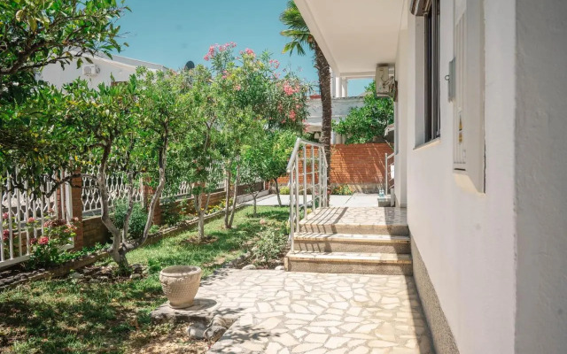Vila Adriatik