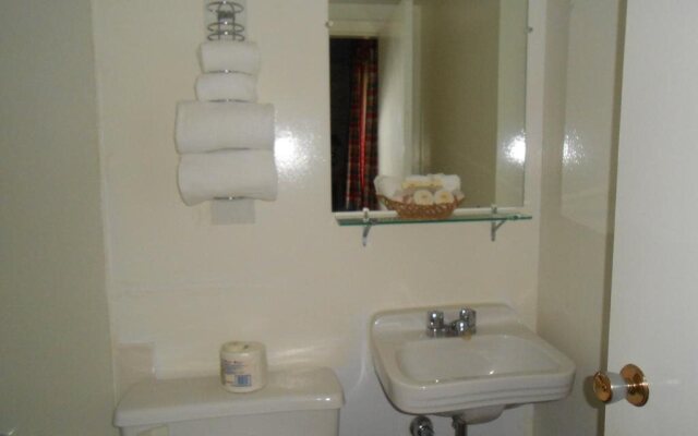 Beaver Creek RV Park & Motel