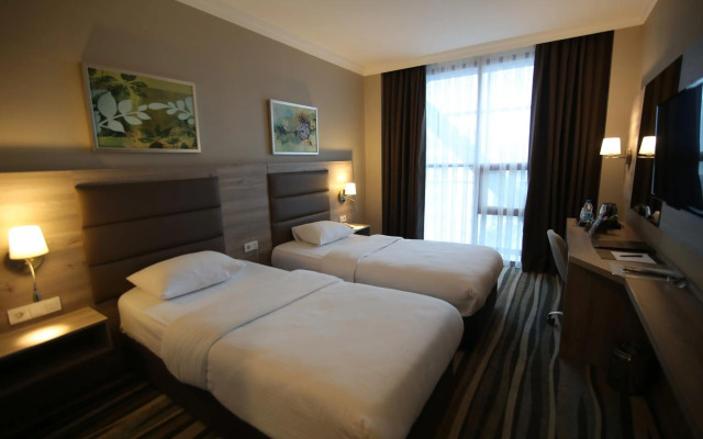 Hotel Excellence Inn