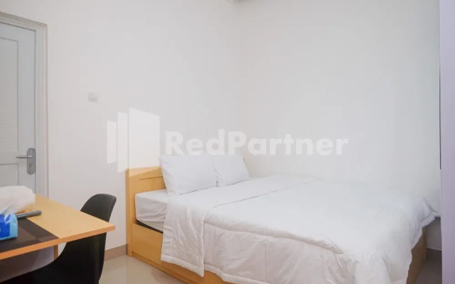 River House Mitra RedDoorz