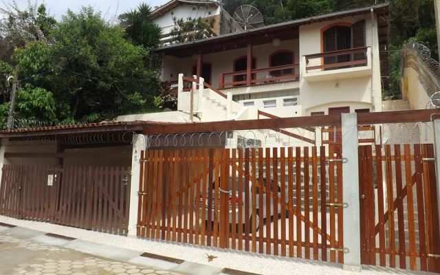Apartamentos Casa Da Pedra