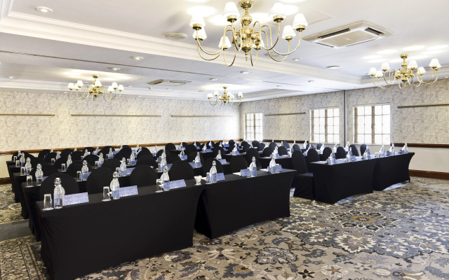 Protea Hotel by Marriott Johannesburg Balalaika Sandton
