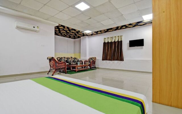 FabHotel RDGR Saalt