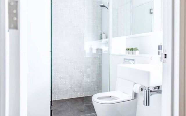 A20 Darling Harbour 2 BDR APT