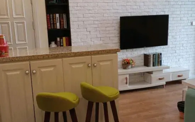 Zhuanghe Youjia Apartment