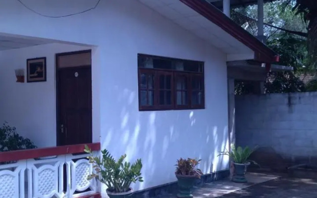 Umaya Holiday Home