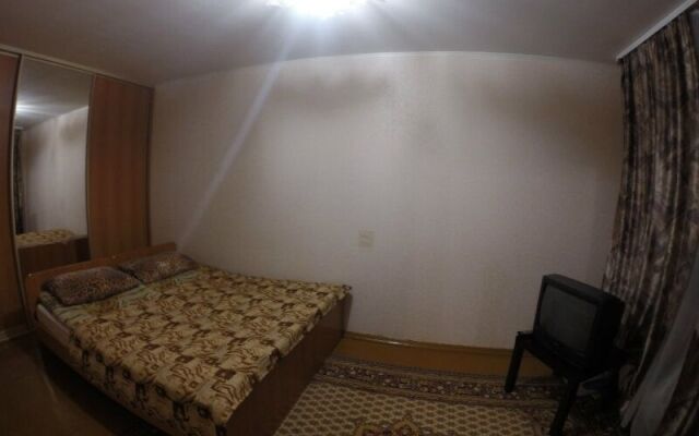 Alatyr Kurgan, st. YAblochkina, 4 g