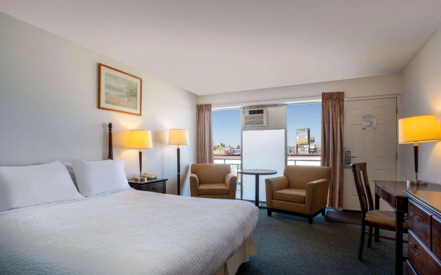 Thriftlodge by Wyndham Regina North