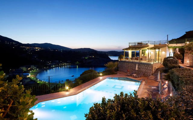Erivolos Hotel Apartments