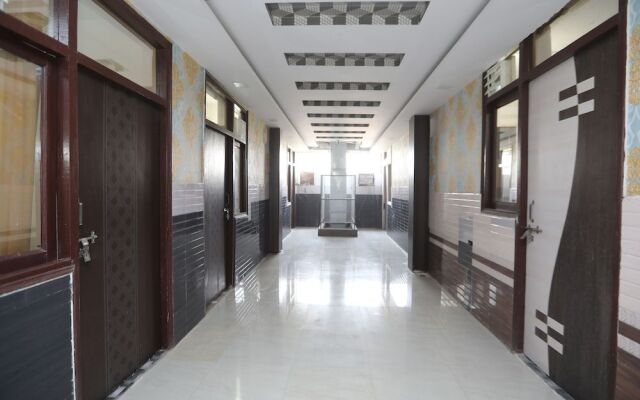 Hotel Tejasvi by OYO Rooms