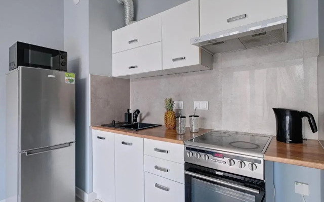 2Br Apt Strzelecka 24 with balcony