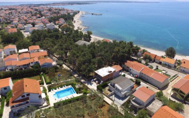 House Ana Inkoo 37702