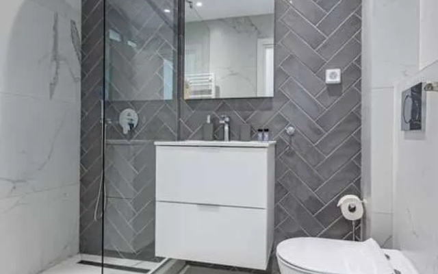 Acropolis Luxury Apartment