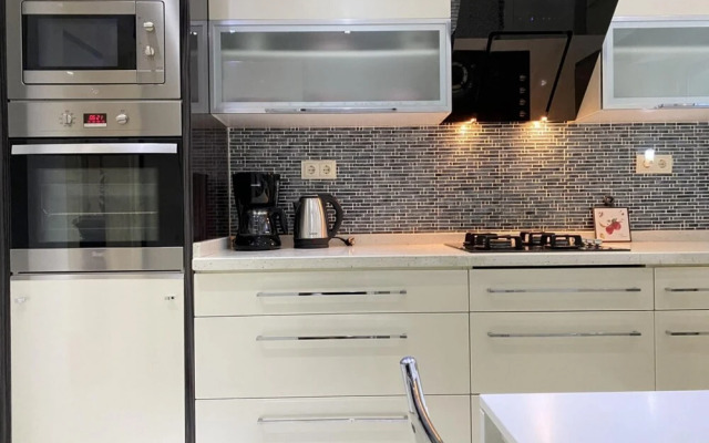 Missafir Stunning Flat with Terrace in Caddebostan