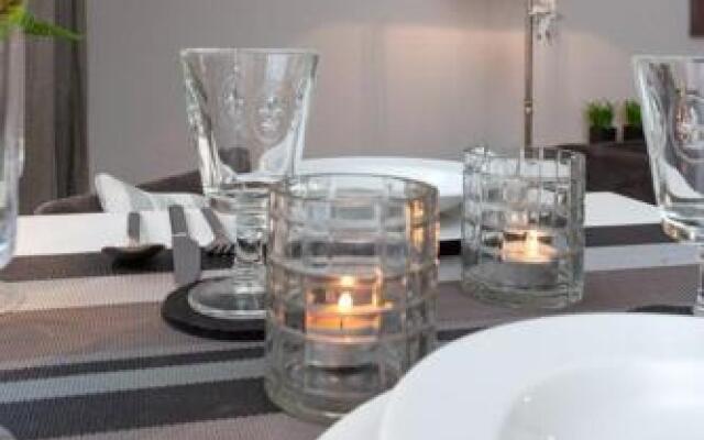 Bom 54 Ocean Point 2