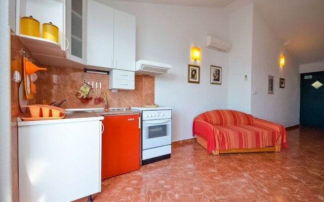 Apartments Zlatko