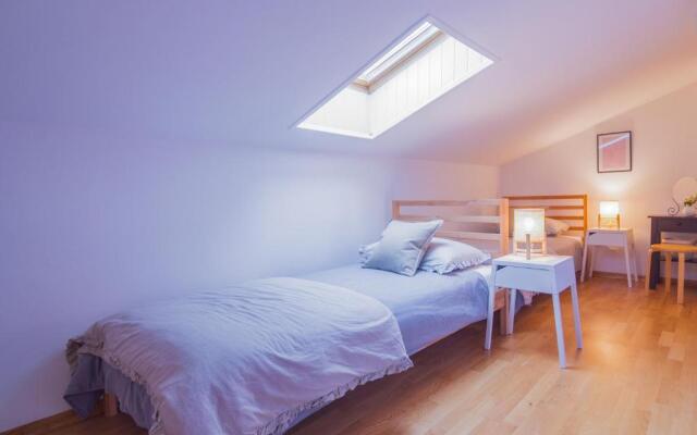 Cosy attic Apartment