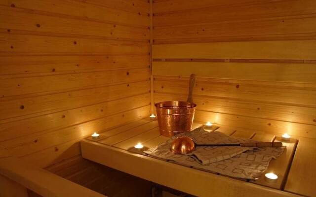 Guest Complex Edelweiss