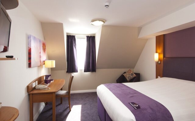 Premier Inn Exeter Central St Davids