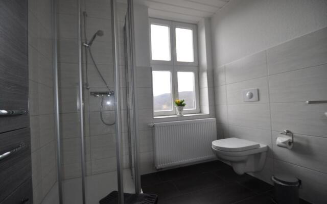 Gasthaus und Ferienwohnungen "Zum Büchsenmacher"