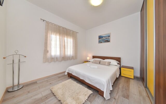 Apartments Marta