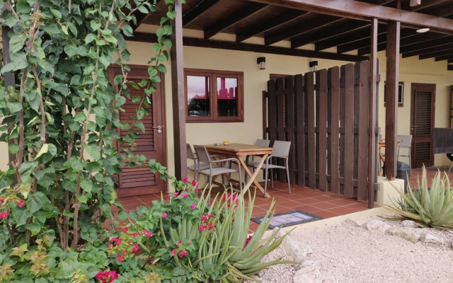 Shiloh's Guesthouse Curacao