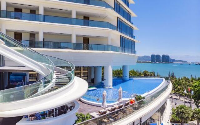 Rock Platinum Sea View Hotel