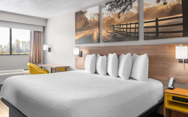 Days Inn by Wyndham Cloverdale Greencastle