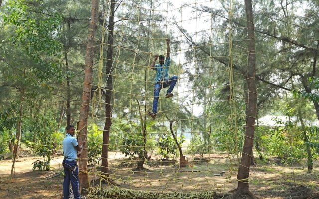 OYO 10981 Hotel Jungle Camp