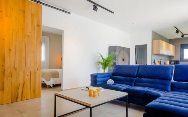 Villa Minerva 15083 in Chiclana