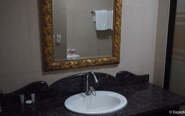 Grand Central Hotel and Restaurant