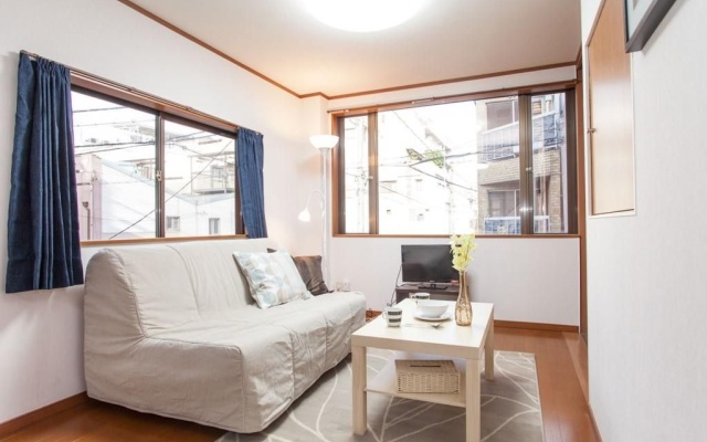 Planet3 / Huge House Namba 10Min Jr #9 Nanba Npl62 - Gli 106978 – Guest Rooms – Osaka