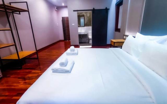 The Riva Vientiane Hotel
