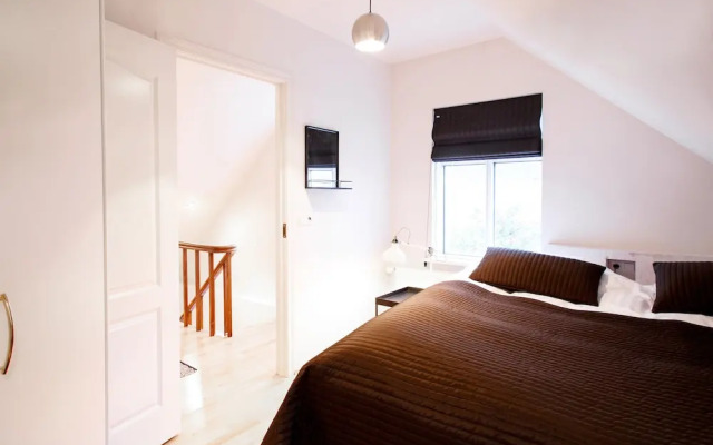 Akureyri Central House