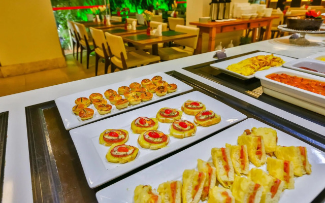 San Marino Suite Hotel