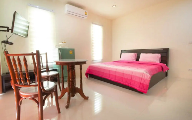 Phuket Airport Residence