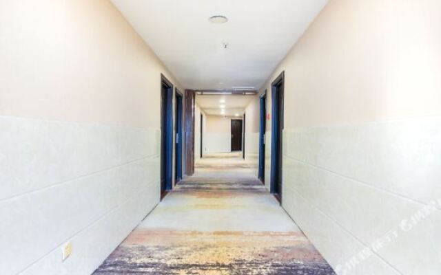 Yijia Business Hotel (Guangzhou Huadu Shiling Leather City)