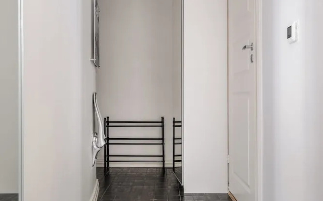 Renovated Top Floor Studio in Kallio