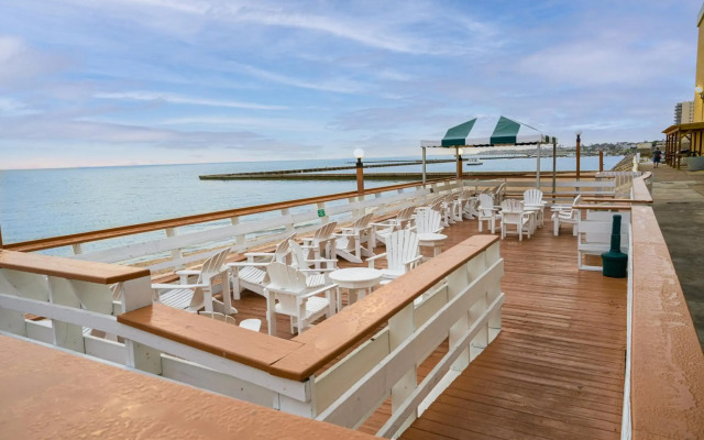 Emerald Beach Hotel
