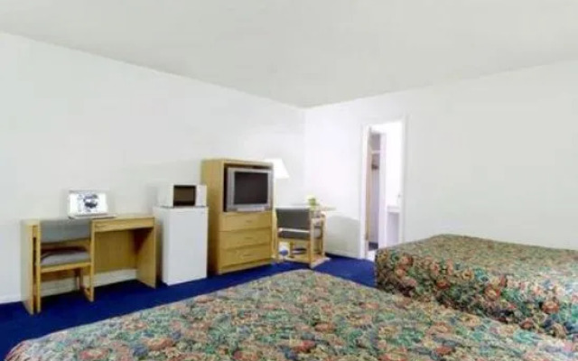 Americas Best Value Inn Liberal - фото 5