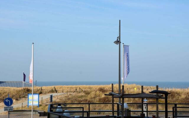 Lovely Apartment With Sea Views On The Boulevard Of Noordwijk