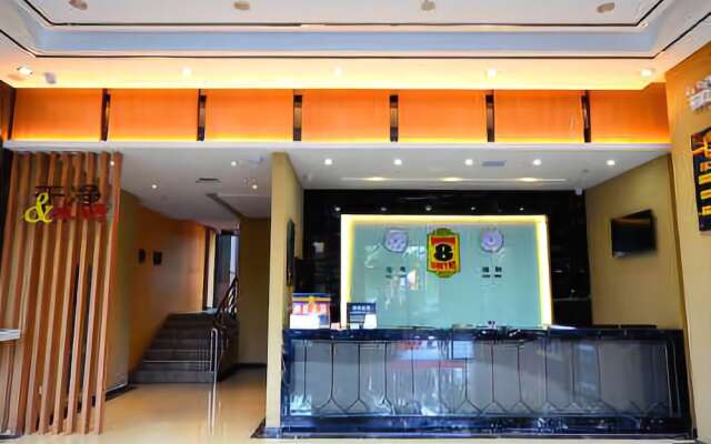 Super 8 Hotel