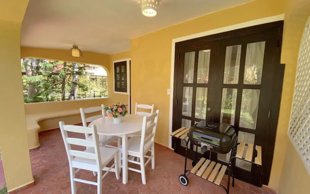Los Corales Tropical Beach Resort & SPA
