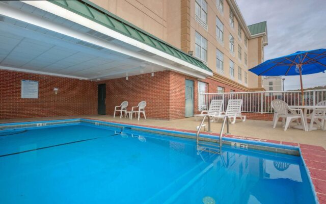 Country Inn & Suites by Radisson, Lumberton, NC