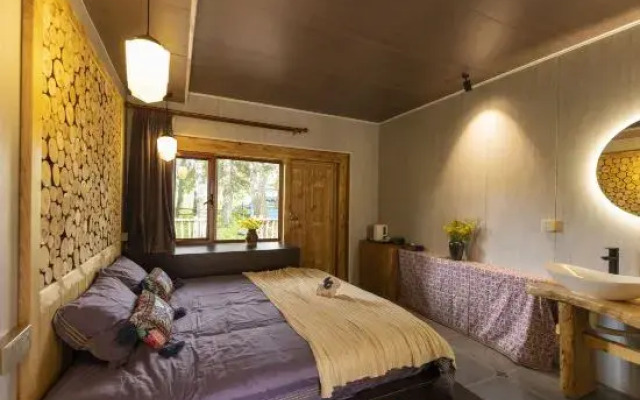 Hemu Open to the Mountain Homestay