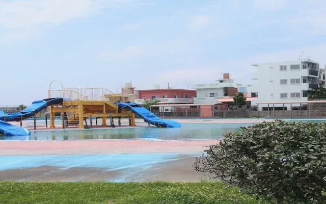 Lagoon Palace