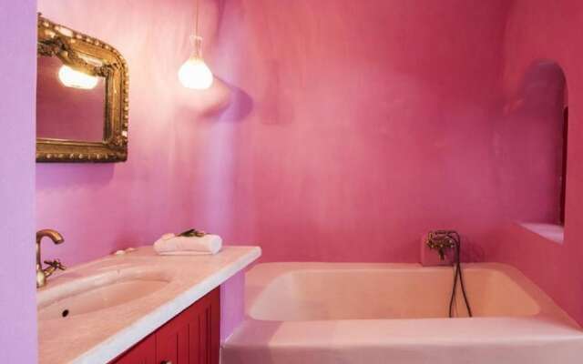 The Architect's Cave House