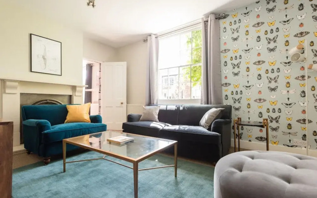 The Saint Giles Haunt - Bright & Central 3bdr Georgian Townhouse