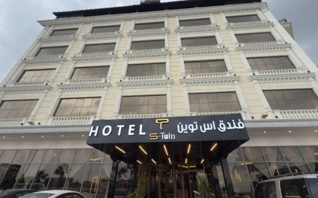 STwin Hotel